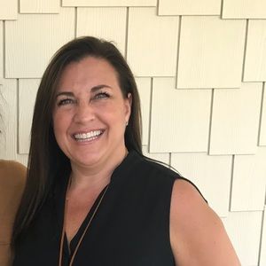 Meet your Posher, Kristin